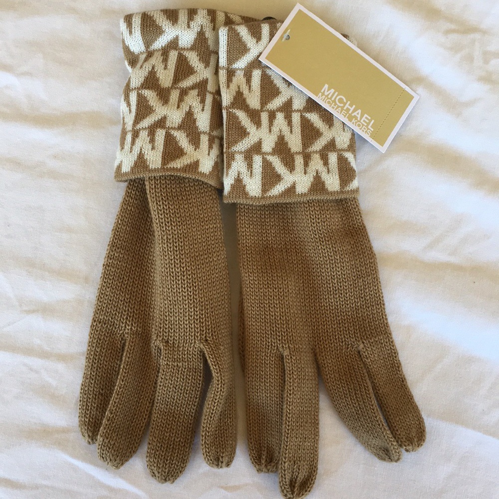 Michael Kors Gloves